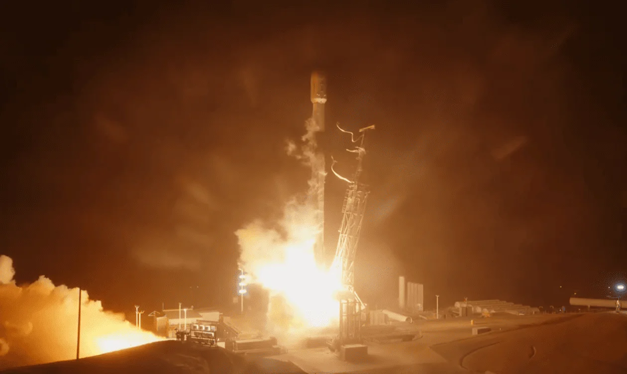SpaceX lanza con éxito la misión NROL-57 desde Vandenberg