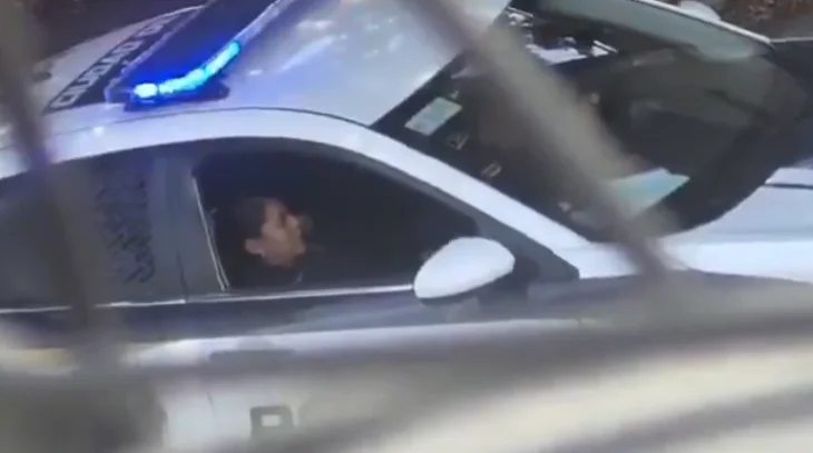 Los policías de CDMX captados en patrullas en actos íntimos enfrentan posibles sanciones