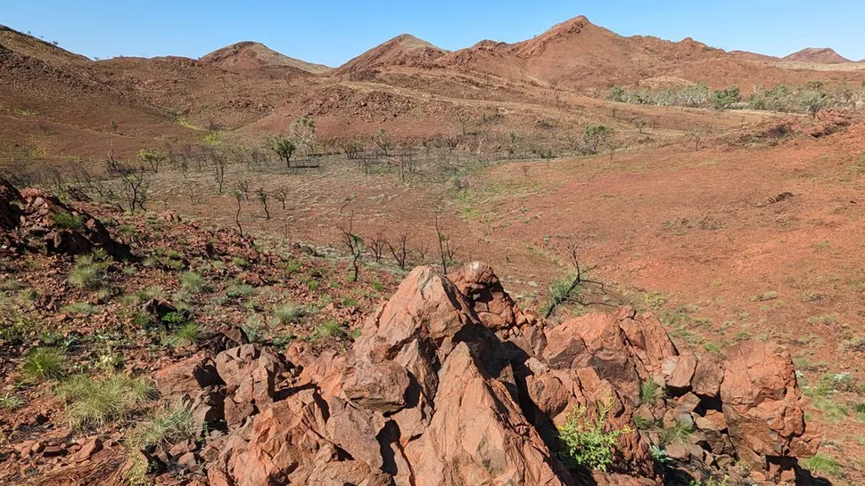 Científicos descubren en Australia el cráter de impacto más antiguo de la Tierra
