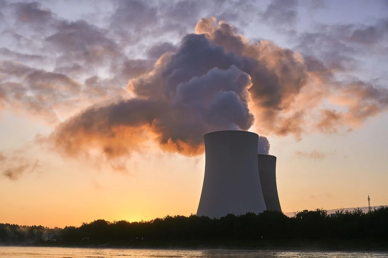 La energía nuclear alcanza niveles récord en 2025 y se impone como eje estratégico global