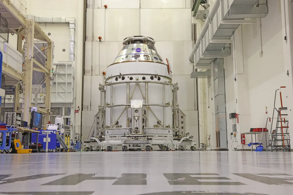 El módulo de servicio Orión de Artemis II de la NASA está listo para su lanzamiento a la Luna