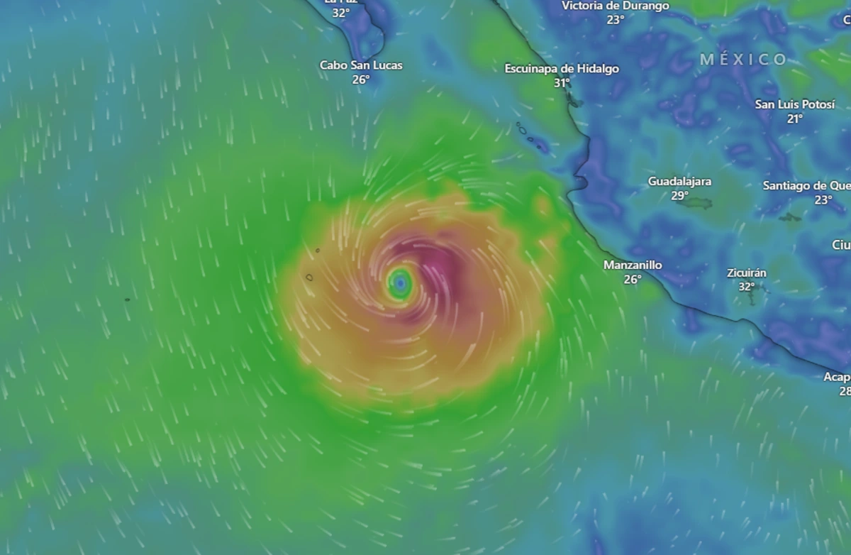 México bajo lluvias intensas y alertas por el paso de la tormenta tropical Alvin