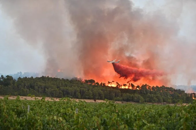 Francia afronta otra jornada crítica mientras el incendio de Corbières supera las 16.000 hectáreas quemadas