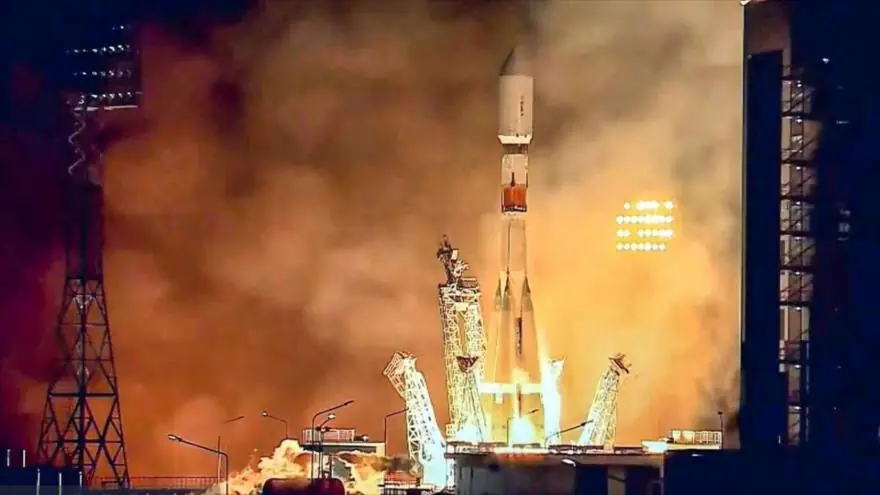 Irán confirma la recepción de señal de tres satélites lanzados desde Rusia